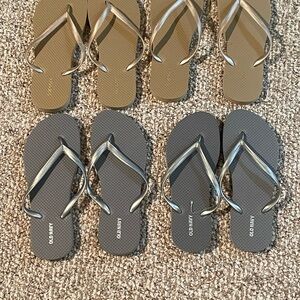 Old Navy Gray and Tan Flip Flops Bundle of Four
